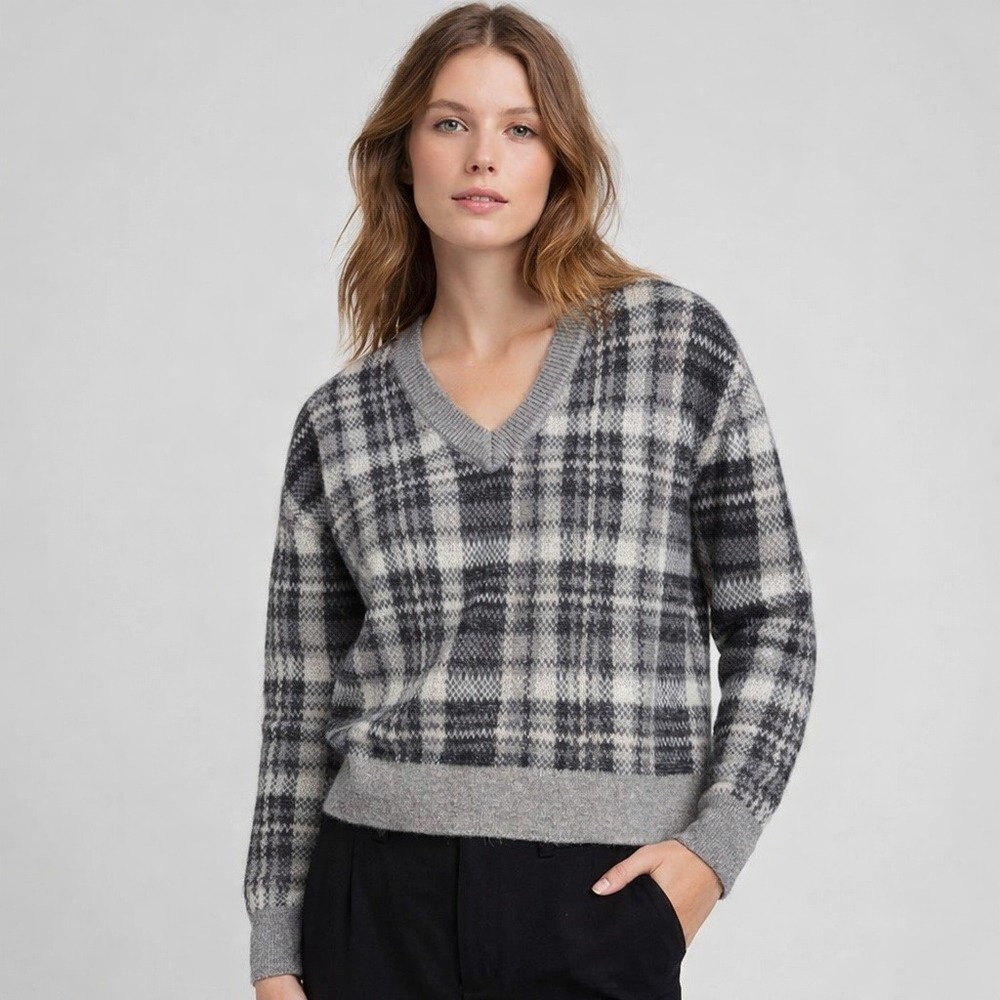 Banana‎ Republic Plaid V-Neck Sweater Oversized Wool Mohair Gray Womens Small
